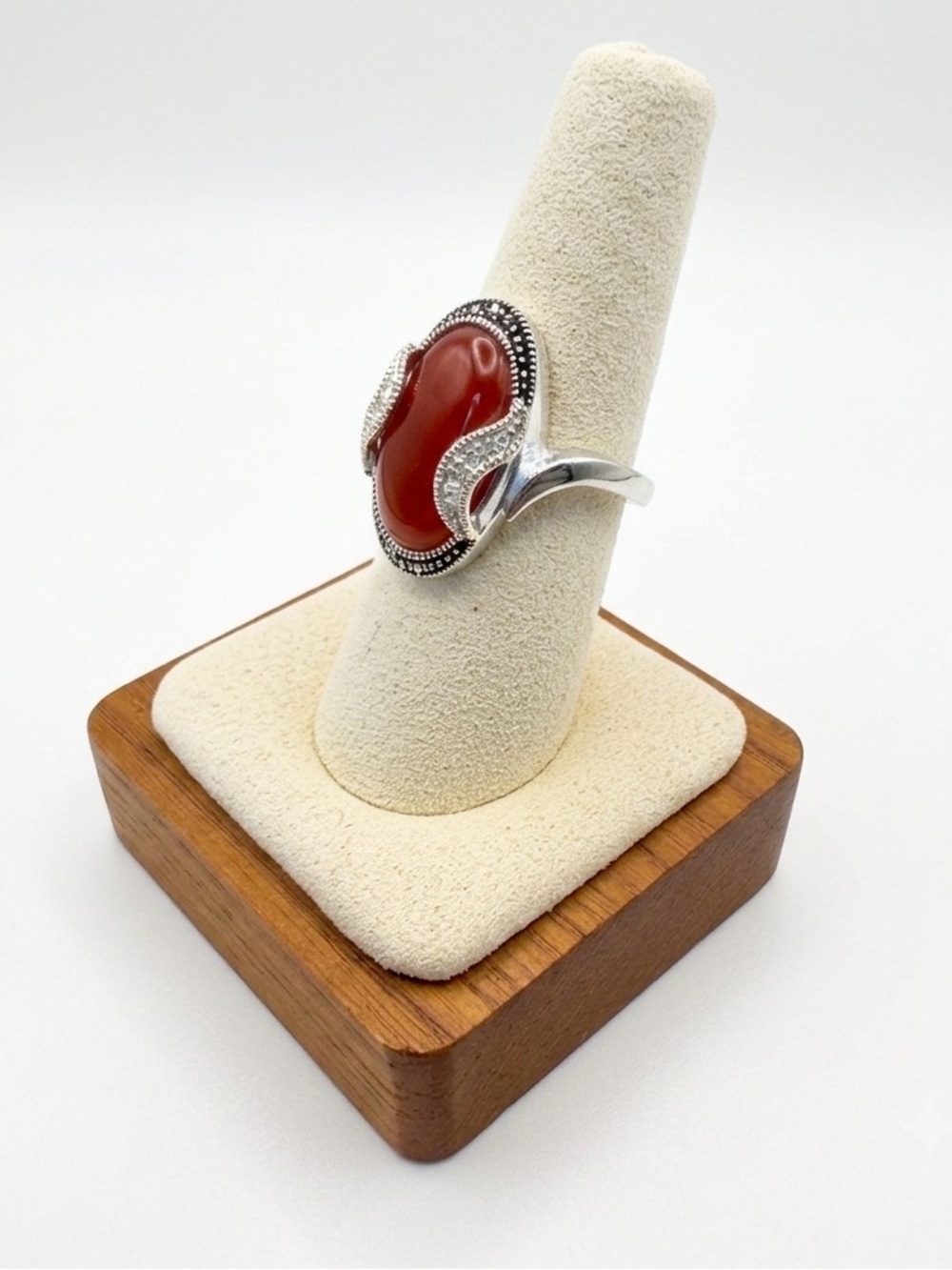 Boho Vintage Carnelian & Marcasite Silver Ring - Sz 8 Perfect for Summer